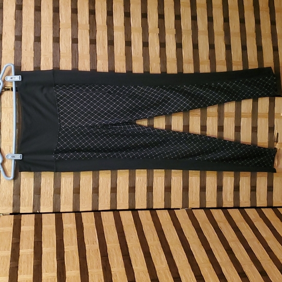 NWT!  Chico's leggings - Picture 2 of 9